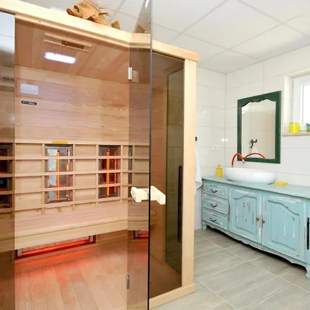 Family Friendly House With A Swimming Pool Plano, - 23902 Trogir