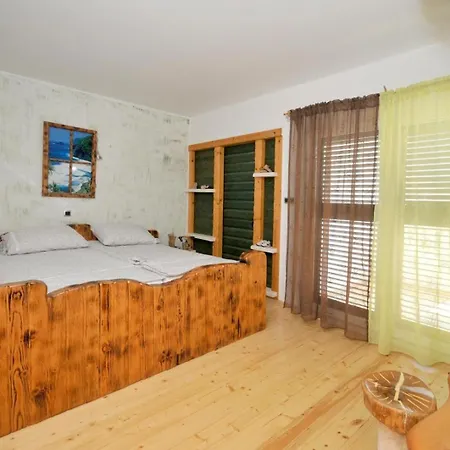Dom wakacyjny Family Friendly House With A Swimming Pool Plano, - 23902